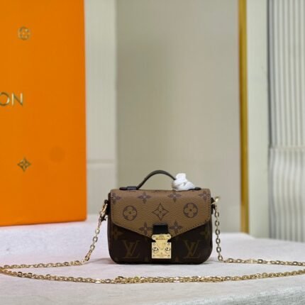 LV M81390 DBL09-1